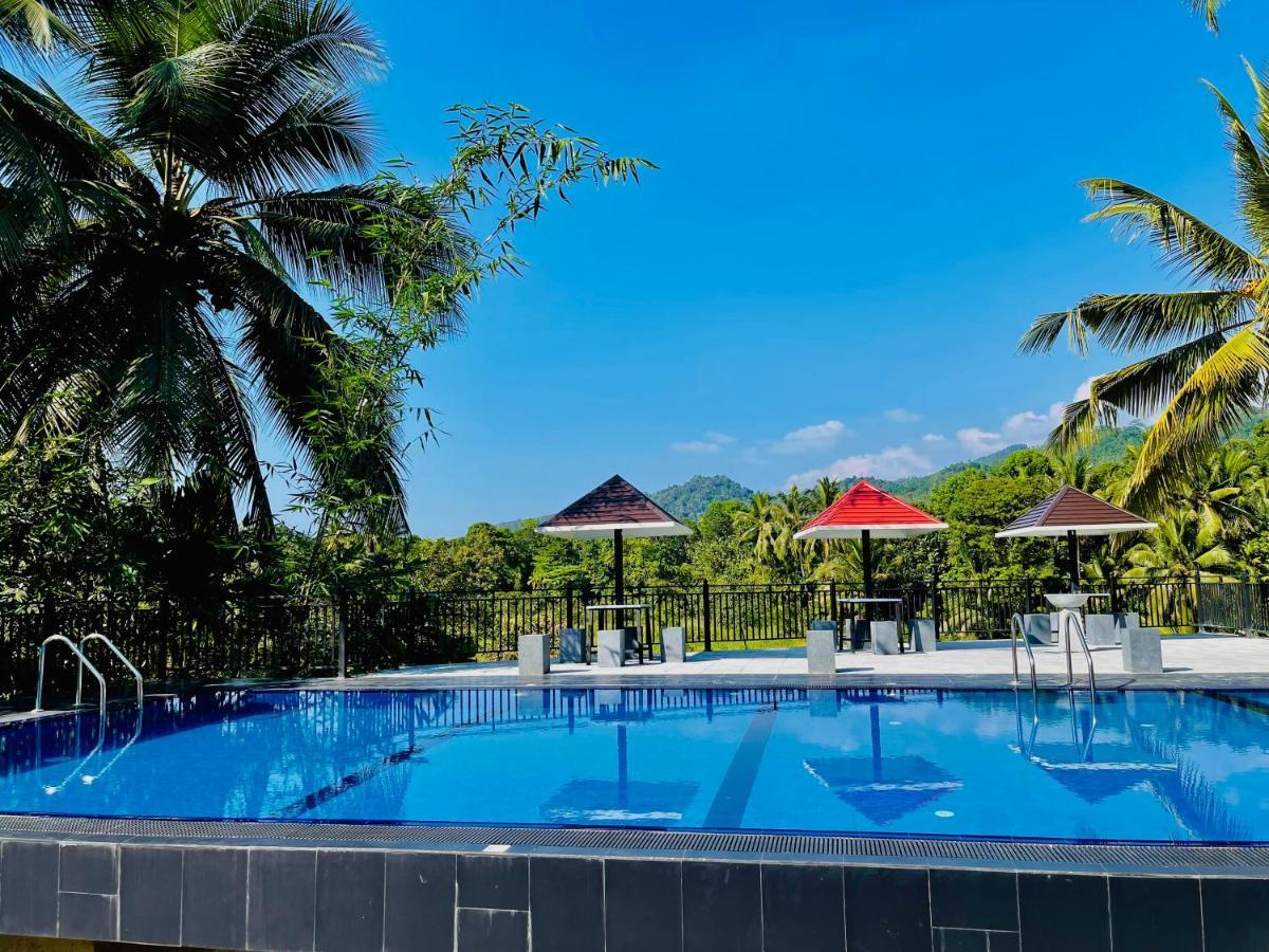 Travellers Halt Hotel Ratnapura Buitenkant foto